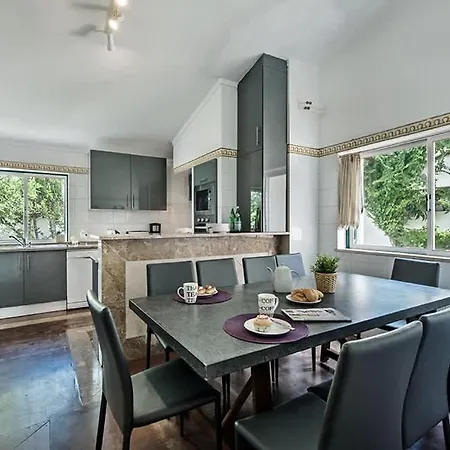 Almanda - Spacious Perfectly Located Between Marina And The Old Town