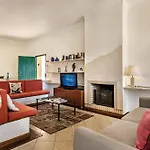 Almanda - Spacious Perfectly Located Between Marina And The Old Town *