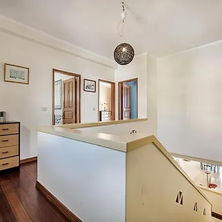 Almanda - Spacious Perfectly Located Between Marina And The Old Town *