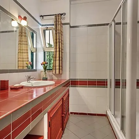 Willa Almanda - Spacious Perfectly Located Between Marina And The Old Town