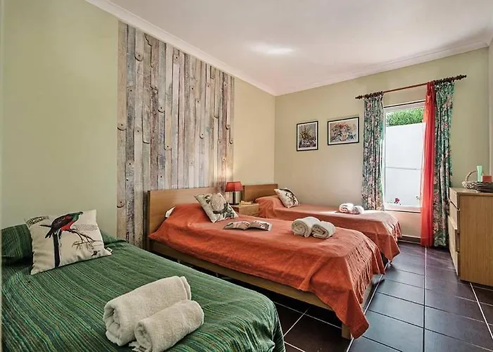 Almanda - Spacious Perfectly Located Between Marina And The Old Town *