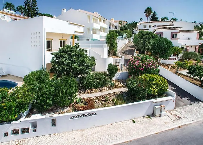 Almanda - Spacious Perfectly Located Between Marina And The Old Town