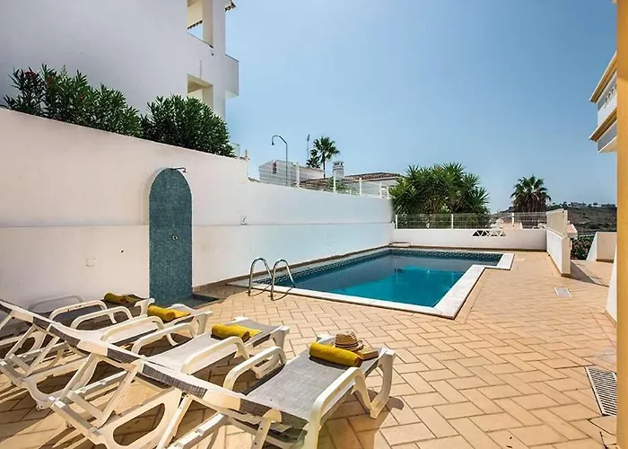 Semesterbostad Almanda - Spacious Perfectly Located Between Marina And The Old Town Albufeira
