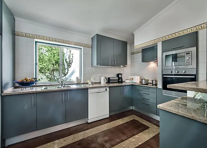 Semesterbostad Almanda - Spacious Perfectly Located Between Marina And The Old Town *