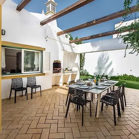 ヴィラ Almanda - Spacious Perfectly Located Between Marina And The Old Town アルブフェイラ